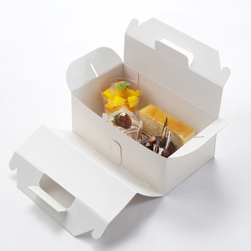 ケース販売HEIKO 箱 キャリーケース ホワイト 4×6 ケーキ4~5個用 004247301 1ケース(25枚入×4袋 合計100枚)のはキャリーケースです。 ケース販売HEIKO 箱 キャ
