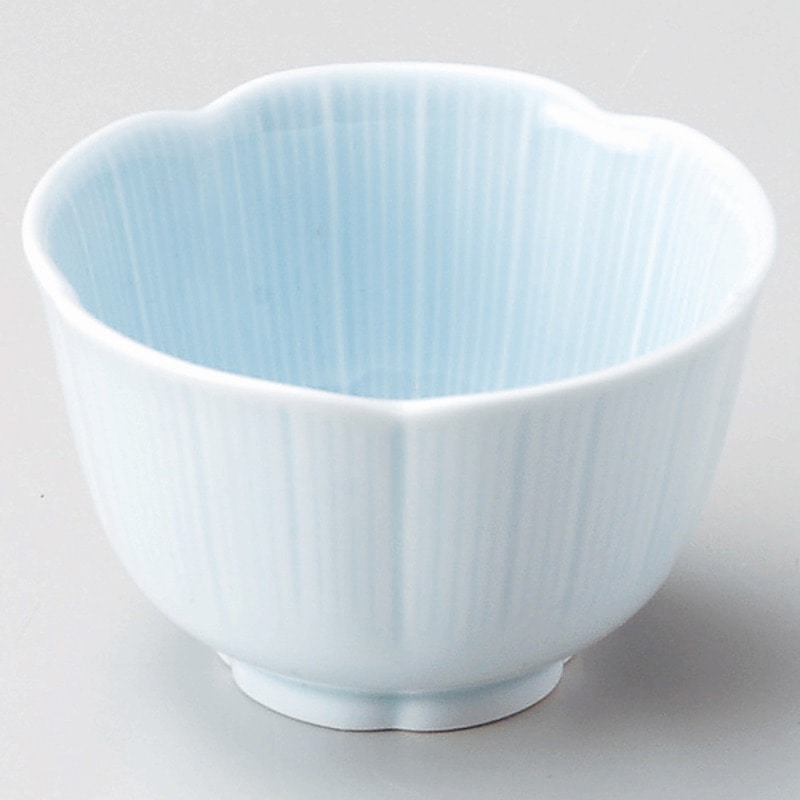 【直送品】金正陶器 青磁梅型小鉢（中） 1個（ご注文単位1個）