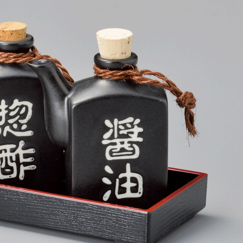 金正陶器 黒ﾏｯﾄ角型醤油入 1個（ご注文単位1個）【直送品】