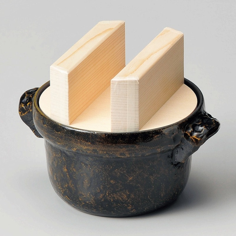 金正陶器 3合炊ごはん鍋(黒ｱﾒ釉)ﾌｯ素･焼杉木蓋 1個（ご注文単位1個）【直送品】