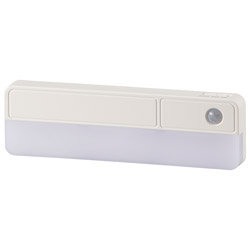 オーム電機　ＯＨＭ　ＥＬＥＣＴＲＩＣ LEDセンサーライト 80lm 電池式 ホワイト NIT-BLA6JRC-W NITBLA6JRCW 1個（ご注文単位1個）【直送品】