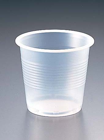 【直送品】プラスチックカップ（半透明） ５オンス（２５００個入） 1箱（ご注文単位1箱）