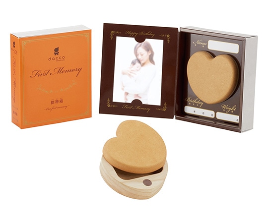 オオサキメディカル 臍帯箱 メモリー 裏面シール・脱脂綿・乾燥剤付 86041 1個(ご注文単位1個)【直送品】