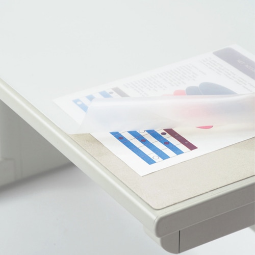 （まとめ）TANOSEE PVCデスクマット（フタル酸エステル不使用） 斜めカット ダブル 600×450mm 1枚 〔×3セット〕 たのめーるTANOSEE フタル酸エステル不使用 斜めカット PVCデスク