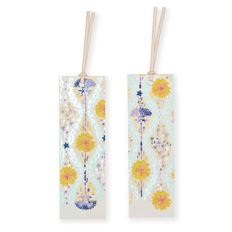 イチゴです　　　 栞２本と小判のセット イチゴです 栞2本と小判のセット イチゴです 栞2本と小判