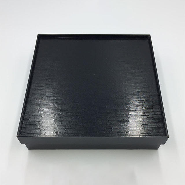 『在庫処分』 漆器 5枚セット 黒色 金色装飾 4箱 バラ売可 文庫 鶴亀 黒 漆塗り・木製 11-13805【製造中止】 漆器の井助