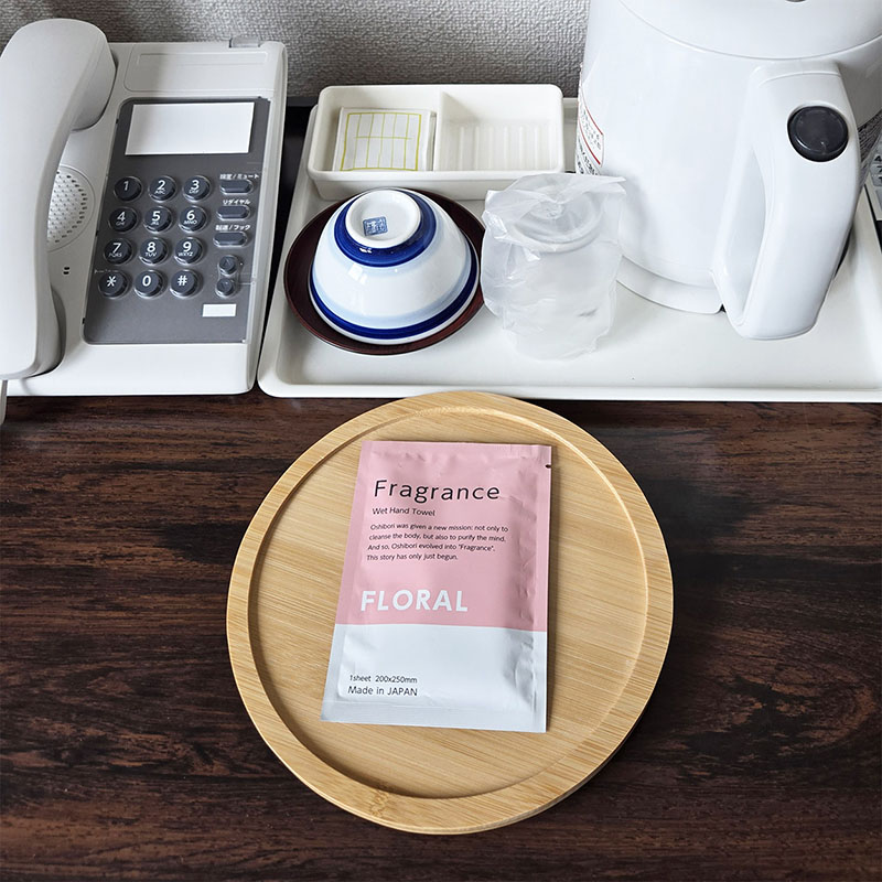 【えぬぴーしー様】ご購入用 ニーズ Fragrance 香り付き厚手おしぼり 100本入 フローラルの