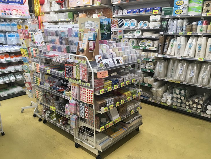 紙の総合卸商（株）美津山が店頭販売を通して地域のお店づくりのお手伝い。和洋紙をはじめ、個々のお客様のニーズにもお応えします。オープン10年を機に改装を行い、さらに商品を充実いたしました。ネット販売にも注力しております。是非ＵＲＬクリックを！