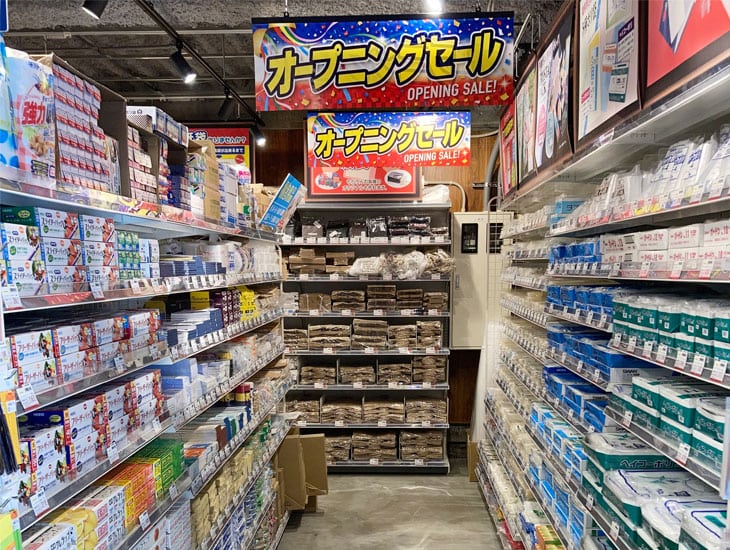 包装資材を中心に店内の商品だけでなく、各メーカー品含めお取り寄せ可能です。<br>また、別注品のご相談も賜りますので何なりとご相談ください！<br>スタッフ一同、ご来店を心よりお待ち申し上げます。
