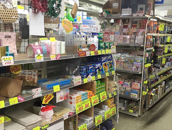 発送用・宅配用梱包用品リニューアルしました。<br>ご家庭の郵送受けにお届けできる手軽さが人気の<br>メール便対応パッケージや宅配袋・各種ダンボール・緩衝材など、ネット通販などに使用できるアイテムが増えました。ご来店お待ちしております。